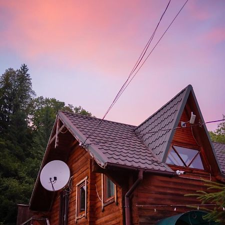 Готель Добрій วอรอคตา ภายนอก รูปภาพ